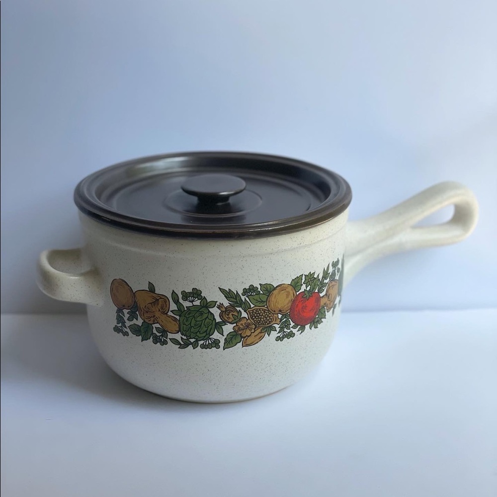 Vintage Flame Proof Oven Proof Stoneware Pot and Lid